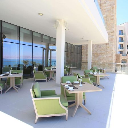 Hilton Dead Sea Resort & Spa Sweimeh Екстериор снимка The Terrace