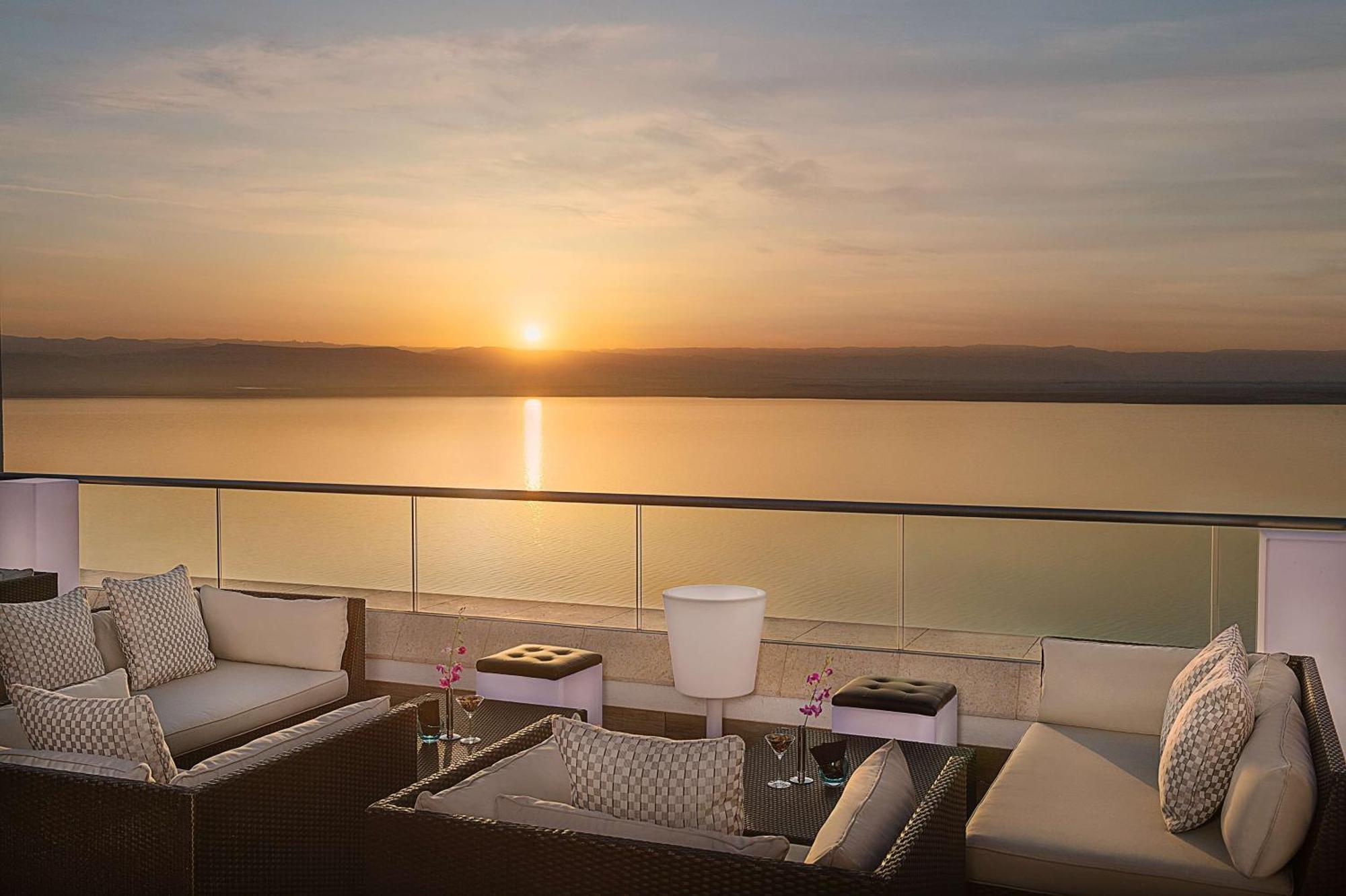 Hilton Dead Sea Resort & Spa Sweimeh Екстериор снимка View from the hotel